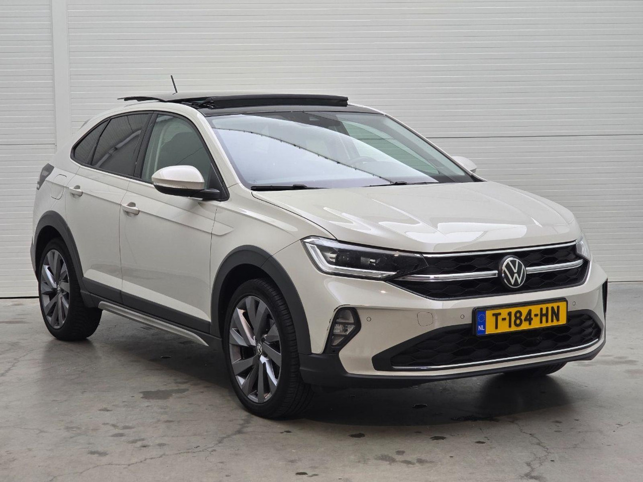 Volkswagen Taigo 1.0 TSI R - Line | 2022 | 80.273 km | Automaat | T184HN | NAP: Geen oordeel - Джип: снимка 2 Volkswagen Taigo 1.0 TSI R - Line | 2022 | 80.273 km | Automaat | T184HN | NAP: Geen oordeel - Джип: снимка 2