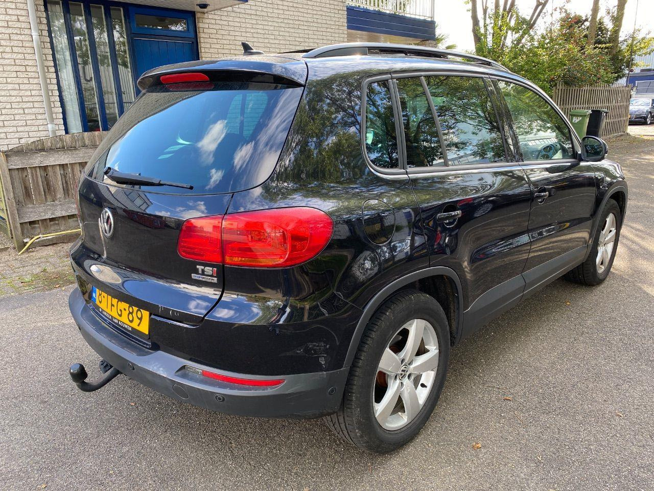 Volkswagen Tiguan 1.4 TSI Comfort&Design Edition | 2014 | 82.628 km | 8TFG89 | NAP: Logisch - Джип: снимка 4 Volkswagen Tiguan 1.4 TSI Comfort&Design Edition | 2014 | 82.628 km | 8TFG89 | NAP: Logisch - Джип: снимка 4