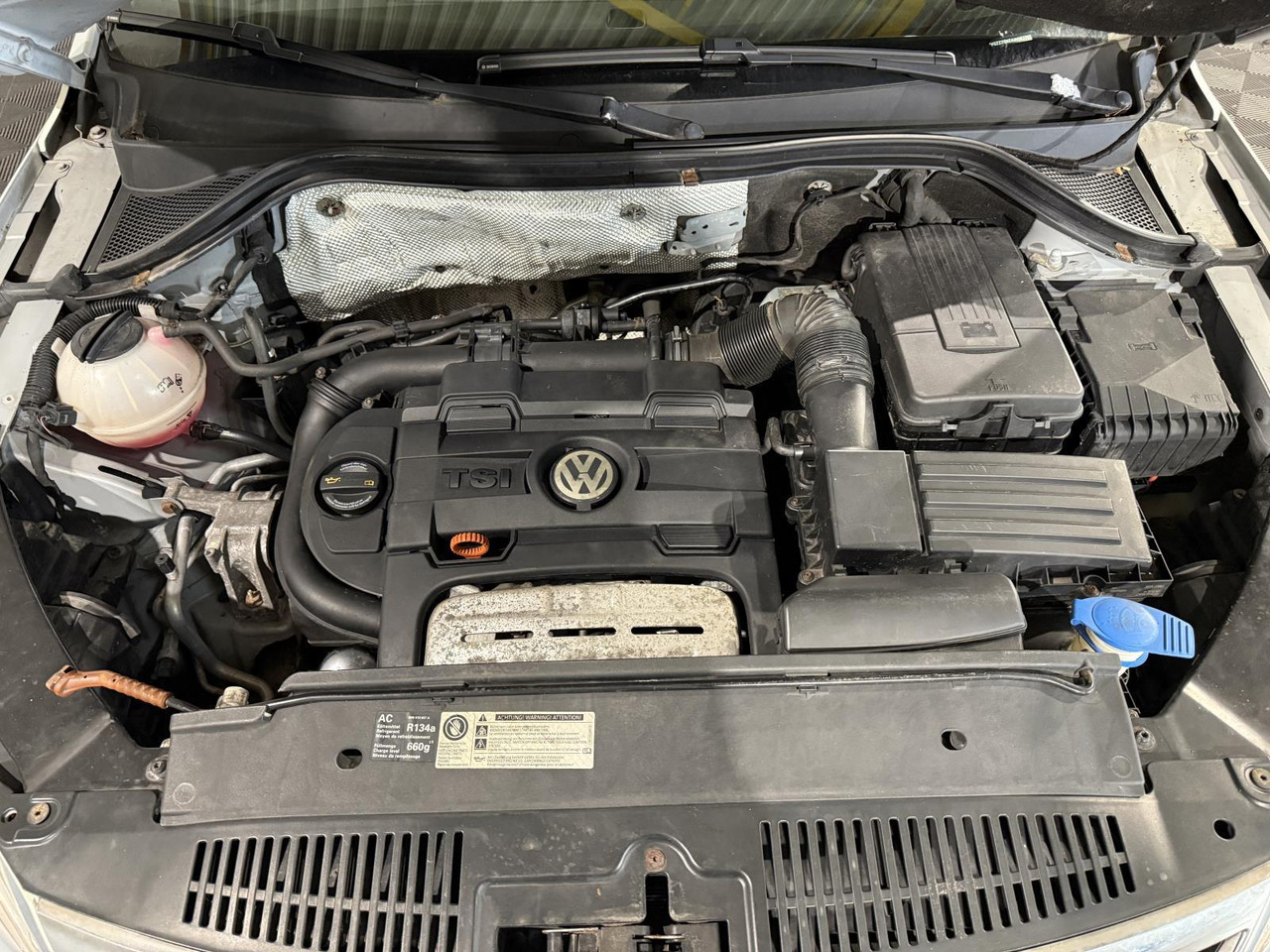 Volkswagen | Tiguan | 1.4 TSI Sport&Style | 2010 | 247.657 km | 41KRT5 | Logisch - Джип: снимка 5 Volkswagen | Tiguan | 1.4 TSI Sport&Style | 2010 | 247.657 km | 41KRT5 | Logisch - Джип: снимка 5