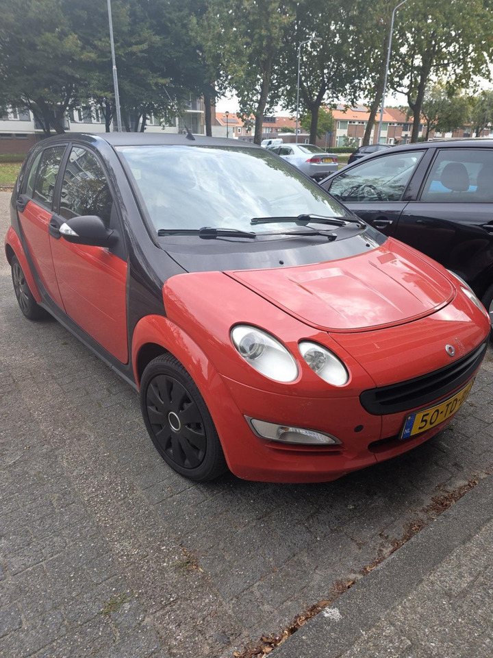 Smart | forfour | 1.1 pulse | 2006 | 234.985 km | 50TDBF | Logisch - Хечбек: снимка 1 Smart | forfour | 1.1 pulse | 2006 | 234.985 km | 50TDBF | Logisch - Хечбек: снимка 1