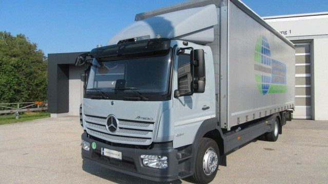 Mercedes-Benz 1224L Pr.LBW 2 to. langes Blatt, Tacho 4.1 - Камион с брезент: снимка 1 Mercedes-Benz 1224L Pr.LBW 2 to. langes Blatt, Tacho 4.1 - Камион с брезент: снимка 1