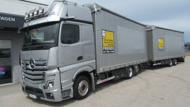 Mercedes-Benz Actros 5 2545LL inkl. Anhänger Voll. 115qm, - Камион с брезент: снимка 1 Mercedes-Benz Actros 5 2545LL inkl. Anhänger Voll. 115qm, - Камион с брезент: снимка 1