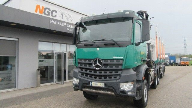 Mercedes-Benz Arocs 3358L 6x6 Holz Epsilon Q170Z - Камион за дърва, Камион с кран: снимка 2 Mercedes-Benz Arocs 3358L 6x6 Holz Epsilon Q170Z - Камион за дърва, Камион с кран: снимка 2
