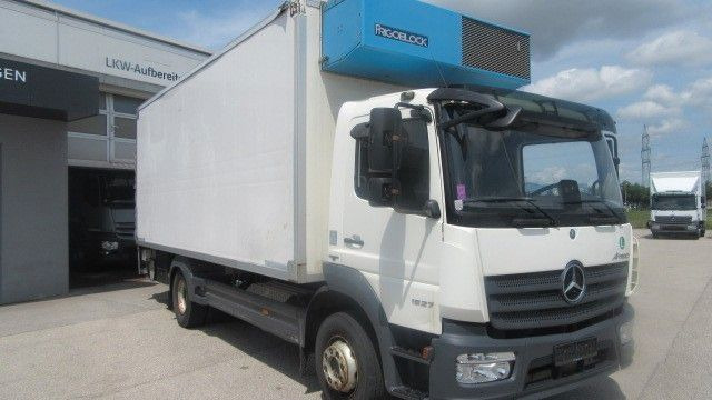 Mercedes-Benz Atego 1527L Tiefkühler, LBW,... - Рефрижератор камион: снимка 3 Mercedes-Benz Atego 1527L Tiefkühler, LBW,... - Рефрижератор камион: снимка 3