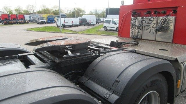 Mercedes-Benz Actros 3358LS 6x4 120 t. LZGG. Retarder - Влекач: снимка 5 Mercedes-Benz Actros 3358LS 6x4 120 t. LZGG. Retarder - Влекач: снимка 5