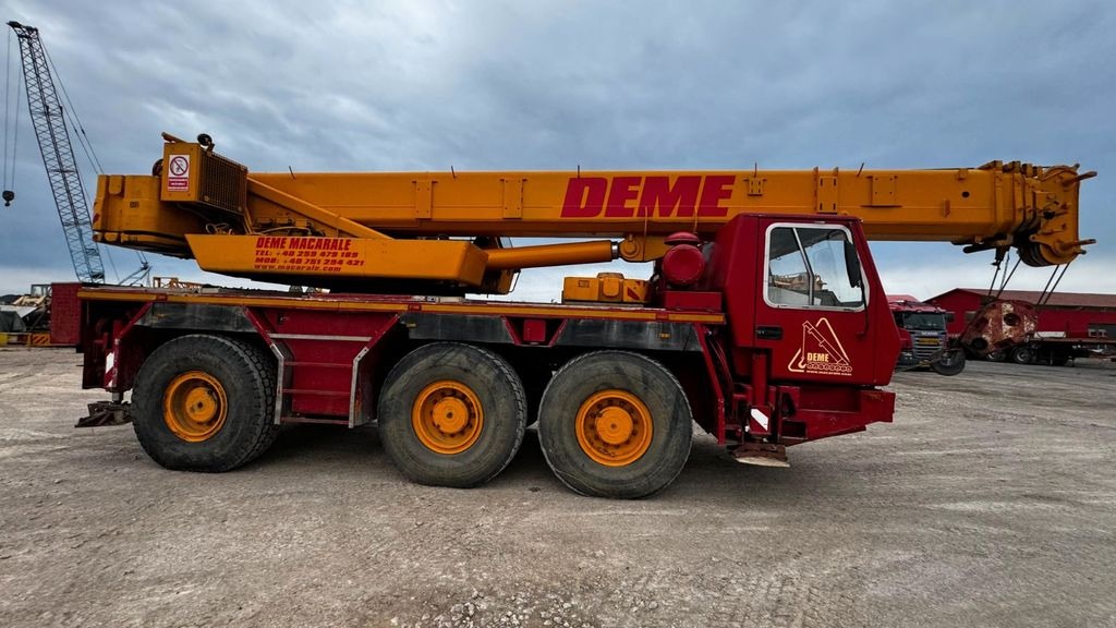 Grove GMK 3050 - Кран за всякакви терени: снимка 1 Grove GMK 3050 - Кран за всякакви терени: снимка 1