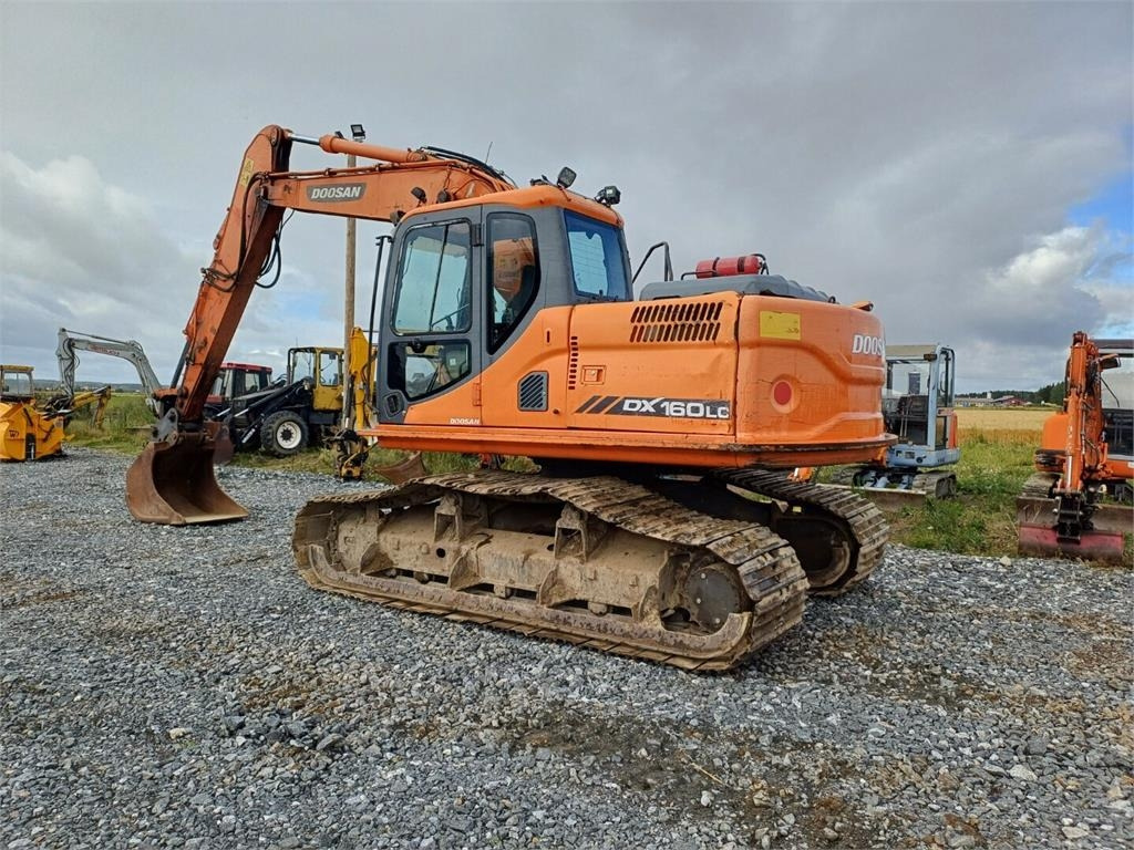Doosan DX160LC Metsä alustalla - Верижен багер: снимка 3 Doosan DX160LC Metsä alustalla - Верижен багер: снимка 3
