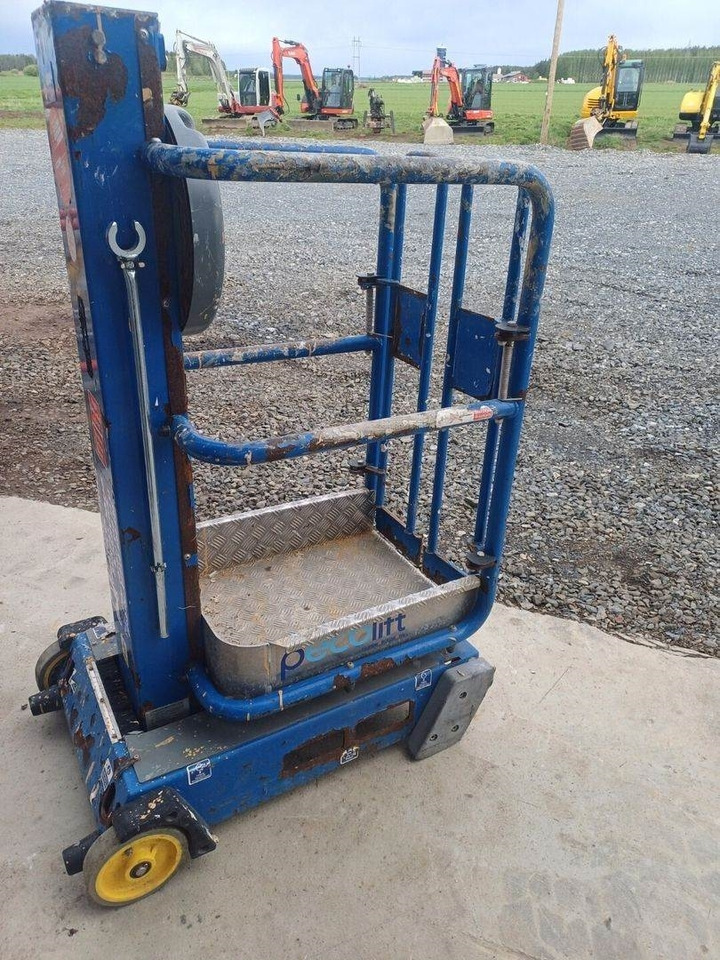 JLG Peco lift henkilönostin - Вертикална работна платформа: снимка 3 JLG Peco lift henkilönostin - Вертикална работна платформа: снимка 3