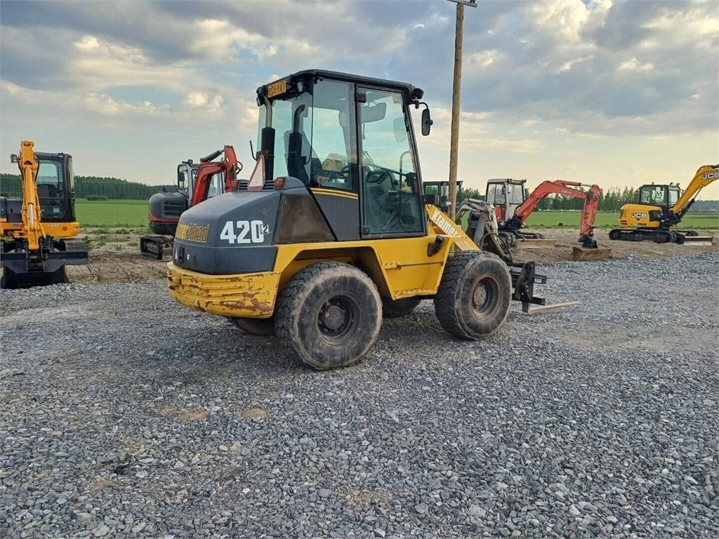 Kramer 420 series 2 Kauha +Piikit - Колесен товарач: снимка 3 Kramer 420 series 2 Kauha +Piikit - Колесен товарач: снимка 3