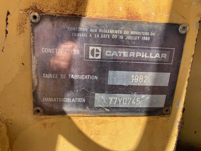 CHARGEUSE SUR CHENILLES CATERPILLAR 953 - Верижен товарач: снимка 4 CHARGEUSE SUR CHENILLES CATERPILLAR 953 - Верижен товарач: снимка 4