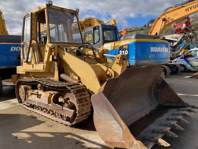 CHARGEUSE SUR CHENILLES CATERPILLAR 953 - Верижен товарач: снимка 3 CHARGEUSE SUR CHENILLES CATERPILLAR 953 - Верижен товарач: снимка 3