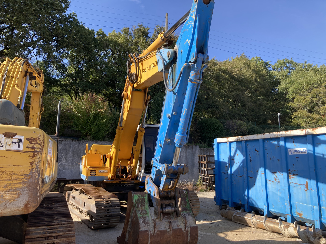 PELLE SUR CHENILLES FIAT-HITACHI FH 200 LCT - Верижен багер: снимка 2 PELLE SUR CHENILLES FIAT-HITACHI FH 200 LCT - Верижен багер: снимка 2