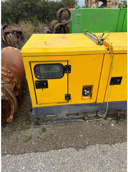 Atlas-Copco QAS 30 - Електрогенератор: снимка 2 Atlas-Copco QAS 30 - Електрогенератор: снимка 2