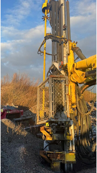 Atlas-Copco ROC D7 - Пробивна машина: снимка 1 Atlas-Copco ROC D7 - Пробивна машина: снимка 1