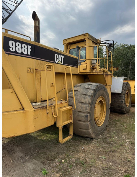 Caterpillar 988F - Колесен товарач: снимка 2 Caterpillar 988F - Колесен товарач: снимка 2