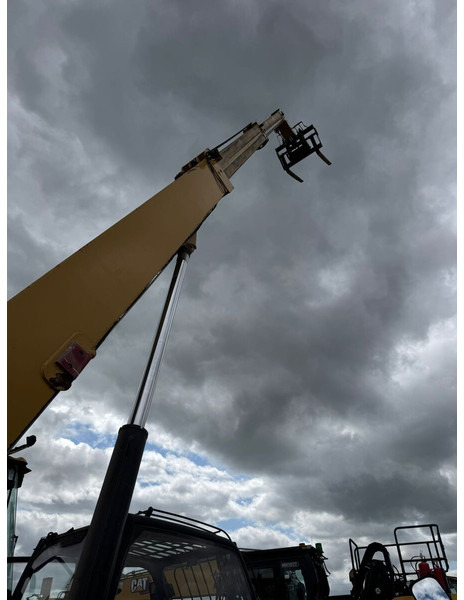 Caterpillar TH360 - Телескопичен товарач: снимка 1 Caterpillar TH360 - Телескопичен товарач: снимка 1