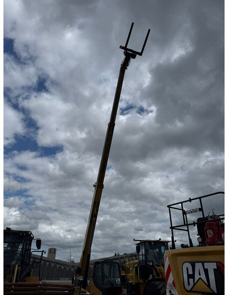 Caterpillar TH360 - Телескопичен товарач: снимка 5 Caterpillar TH360 - Телескопичен товарач: снимка 5