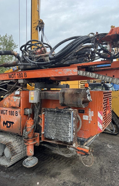 MDT 180 B - Пробивна машина: снимка 3 MDT 180 B - Пробивна машина: снимка 3