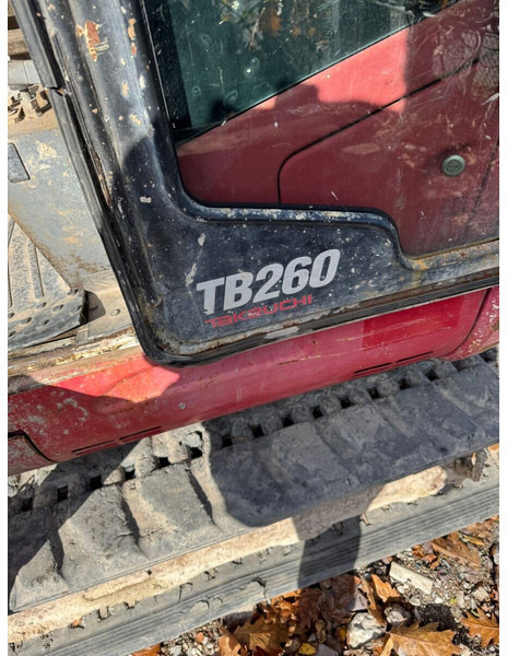 Takeuchi TB260 - Мини багер: снимка 1 Takeuchi TB260 - Мини багер: снимка 1