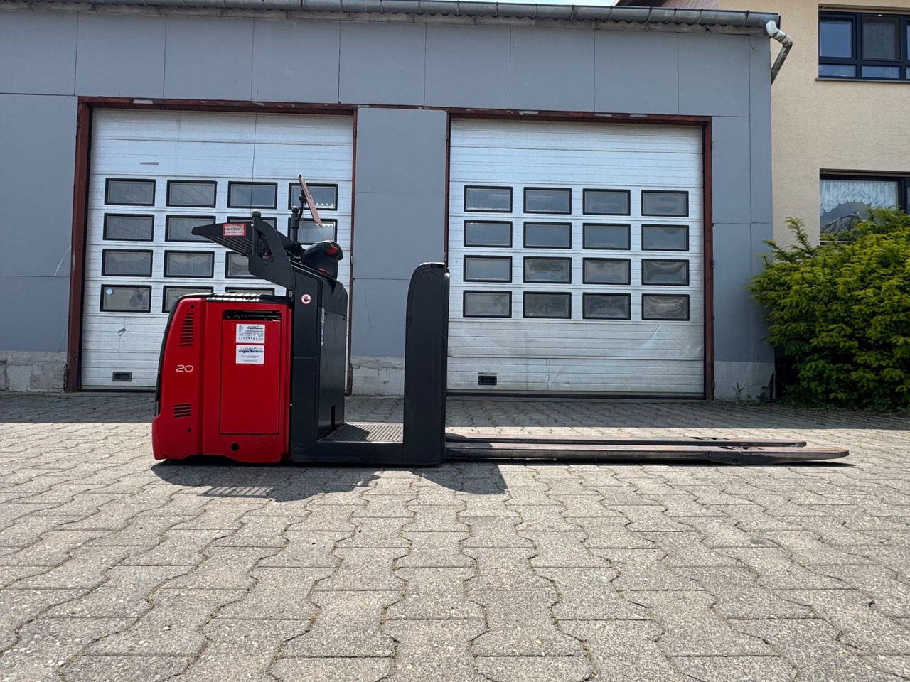 Linde N20VI Elektro-Niederhubwagen | Initialhub - Ордер пикър - комисионер: снимка 5 Linde N20VI Elektro-Niederhubwagen | Initialhub - Ордер пикър - комисионер: снимка 5