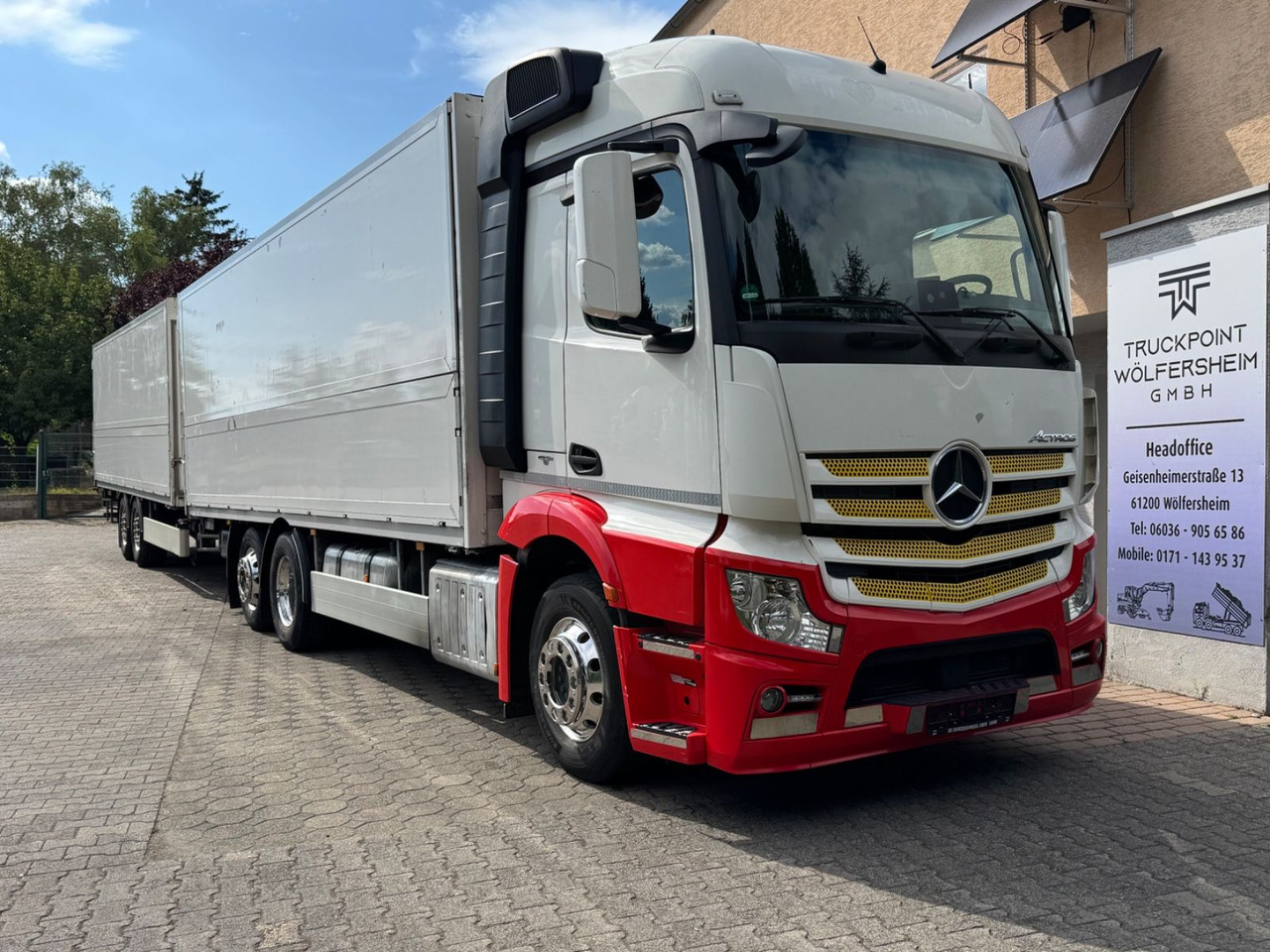 Mercedes-Benz Actros 2545/2xLBW/Klima/Kamera/kpl.Zug - За напитки камион: снимка 1 Mercedes-Benz Actros 2545/2xLBW/Klima/Kamera/kpl.Zug - За напитки камион: снимка 1