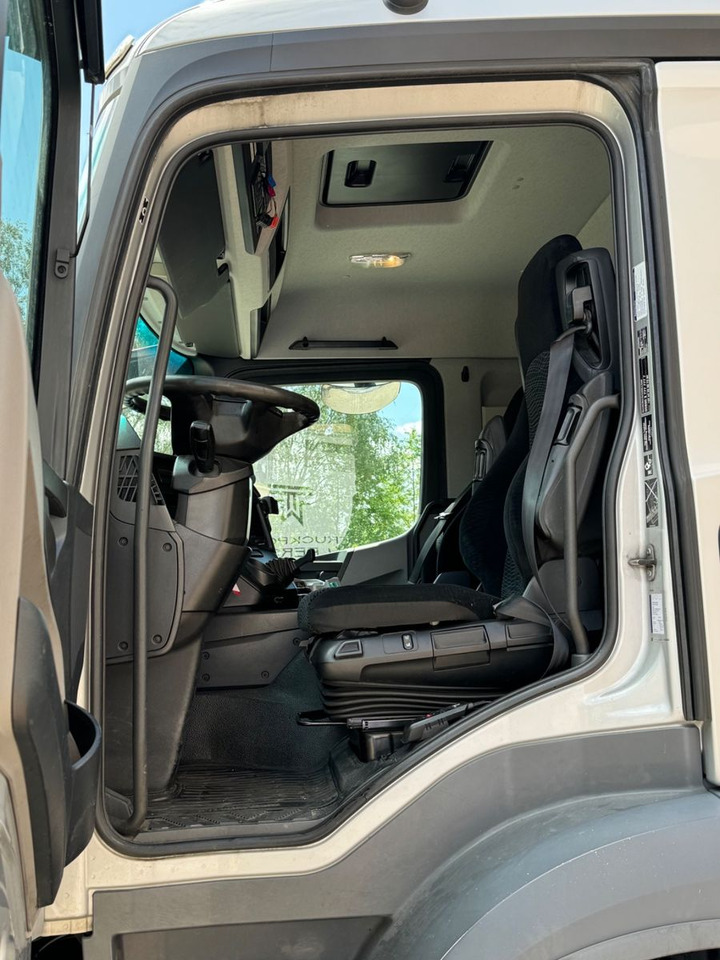 Рефрижератор камион Mercedes-Benz Antos 2540/Durchladbar/2xLBW/Frigoblock: снимка 8