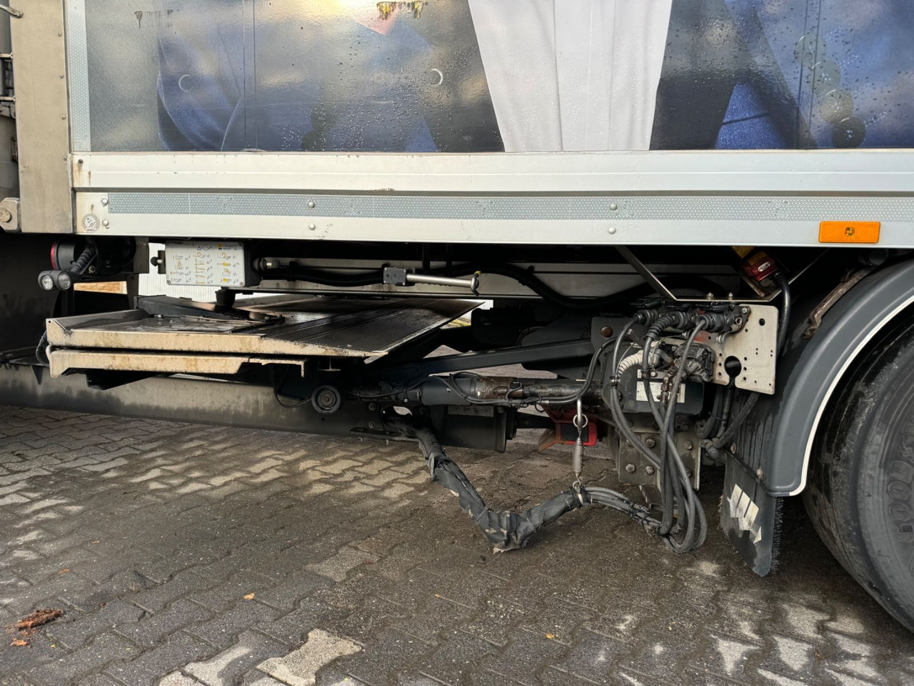 Mercedes-Benz Antos 2540/Durchladbar/2xLBW/Frigoblock - Рефрижератор камион: снимка 5 Mercedes-Benz Antos 2540/Durchladbar/2xLBW/Frigoblock - Рефрижератор камион: снимка 5