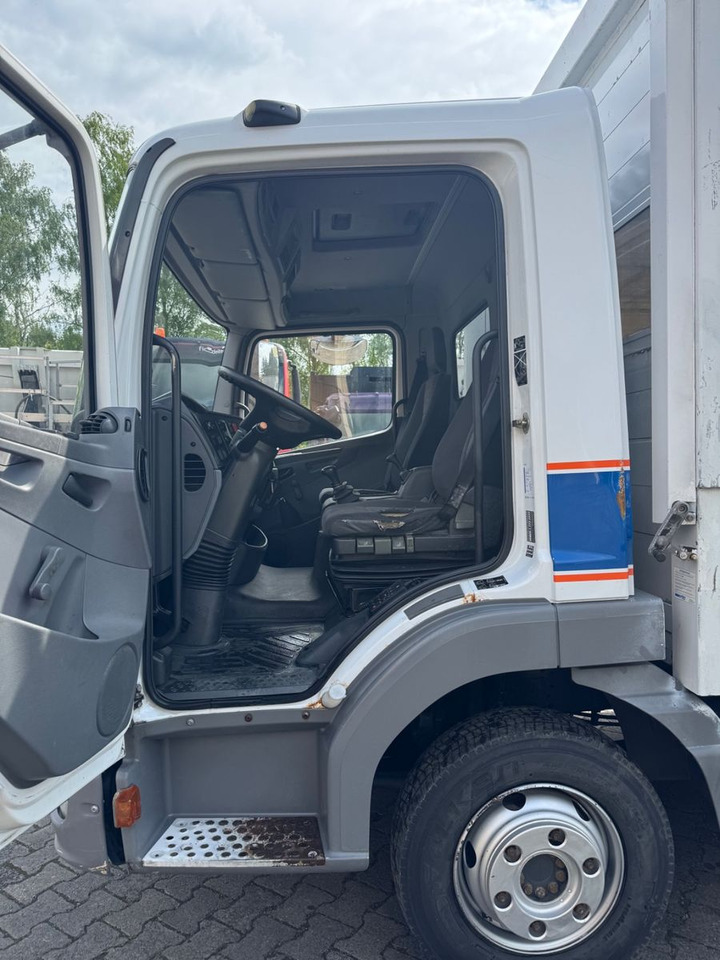 За напитки камион Mercedes-Benz Atego 818/Roll-Plane/Tüv-Neu/1xAHK-Maul/: снимка 8