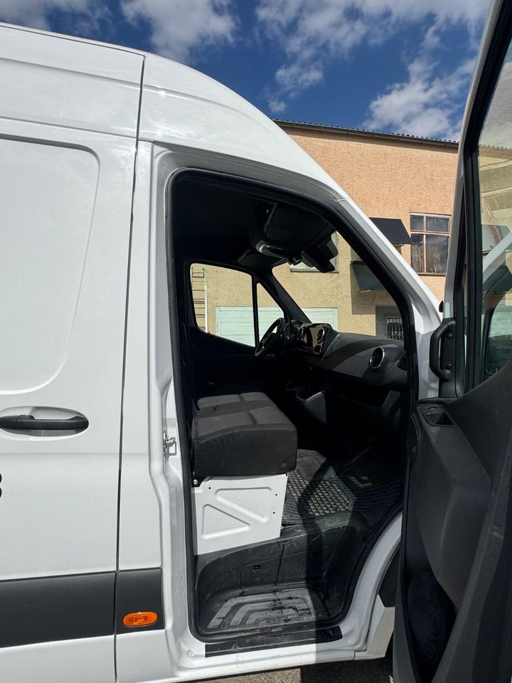 Mercedes-Benz Sprinter 317/inkl.Werkstattregale- Sortimo - Товарен бус: снимка 4 Mercedes-Benz Sprinter 317/inkl.Werkstattregale- Sortimo - Товарен бус: снимка 4