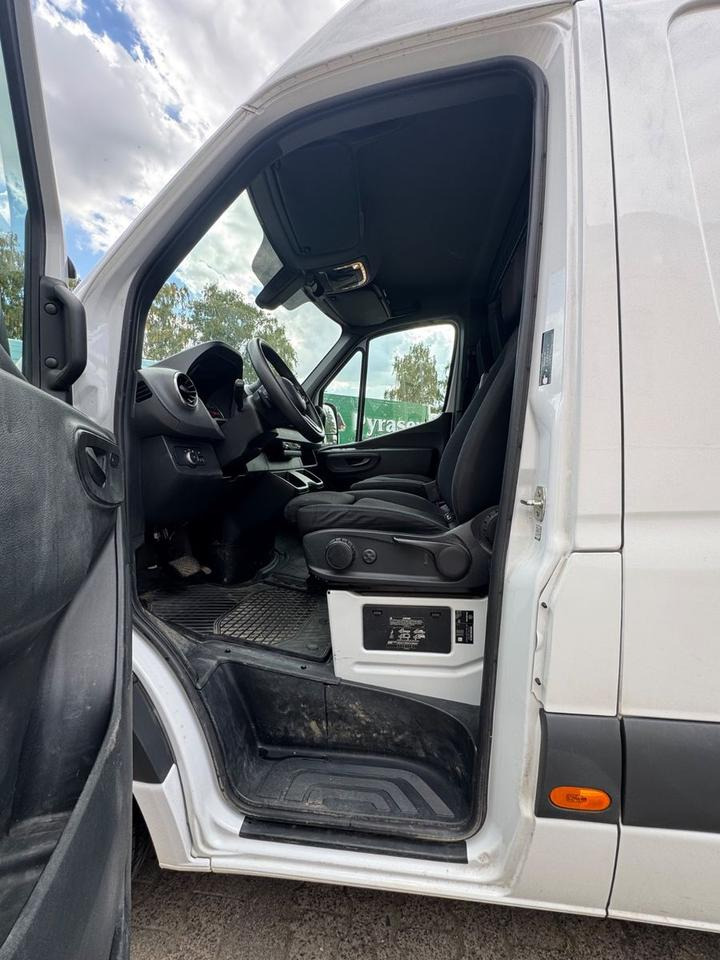 Mercedes-Benz Sprinter 317/inkl.Werkstattregale- Sortimo - Товарен бус: снимка 5 Mercedes-Benz Sprinter 317/inkl.Werkstattregale- Sortimo - Товарен бус: снимка 5