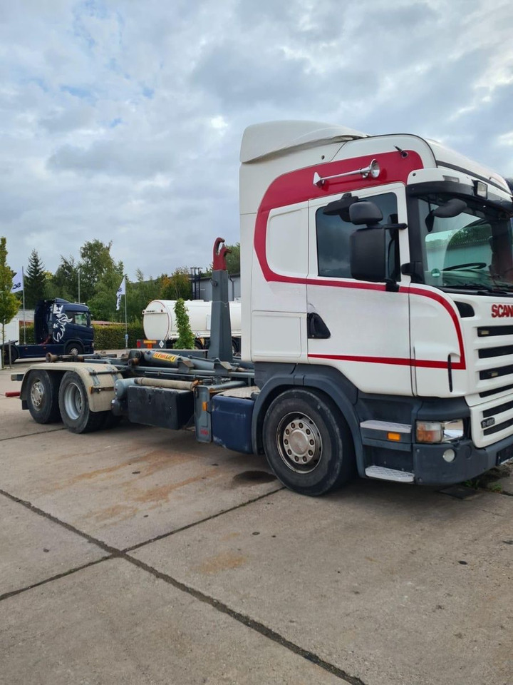 Scania R420/6x2/Klima/B-L/Motorschaden - Мултилифт с кука камион: снимка 3 Scania R420/6x2/Klima/B-L/Motorschaden - Мултилифт с кука камион: снимка 3