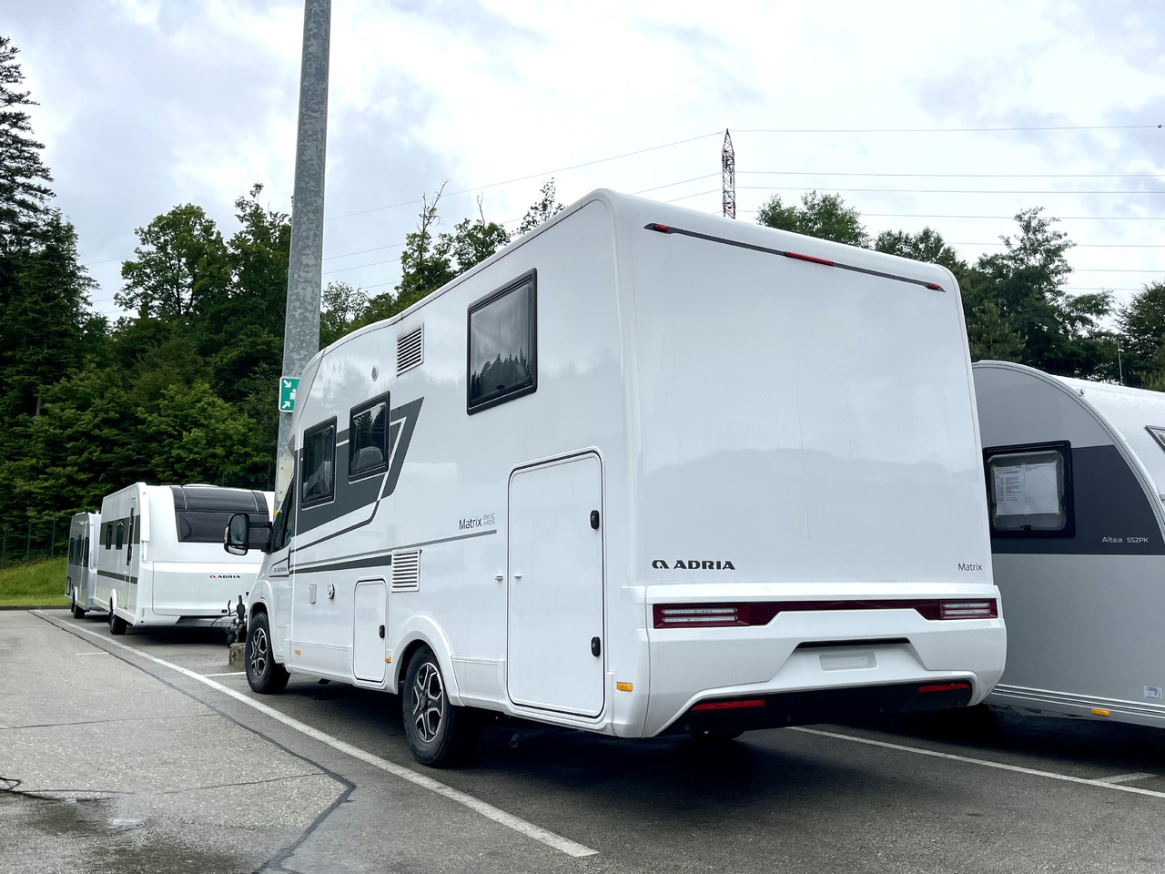 ADRIA Matrix axess 650 SC - Полуинтегриран кемпер: снимка 3 ADRIA Matrix axess 650 SC - Полуинтегриран кемпер: снимка 3