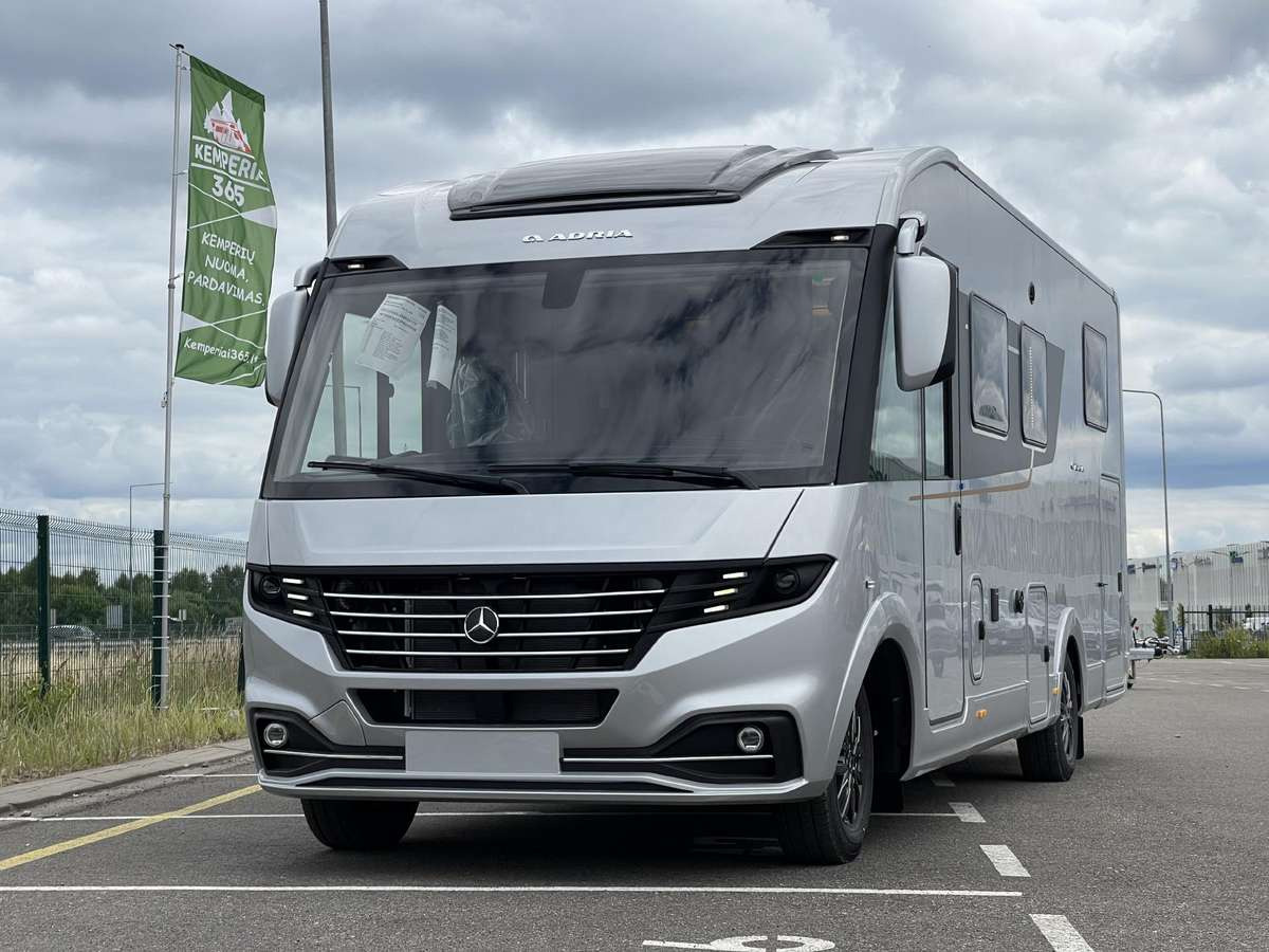 ADRIA Super Sonic 780 DC - Интегриран кемпер: снимка 1 ADRIA Super Sonic 780 DC - Интегриран кемпер: снимка 1