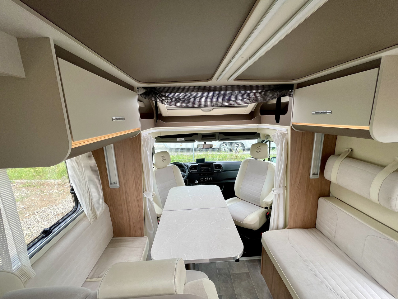 AHORN CAMP Alaska TD plus - Полуинтегриран кемпер: снимка 5 AHORN CAMP Alaska TD plus - Полуинтегриран кемпер: снимка 5