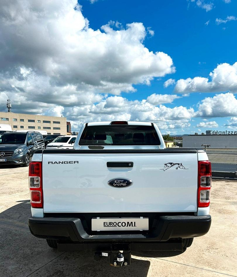 Лизинг на Ford Ranger 2.2 160 cv XL Supercab 4 posti 4wd gan Ford Ranger 2.2 160 cv XL Supercab 4 posti 4wd gan: снимка 6 Лизинг на Ford Ranger 2.2 160 cv XL Supercab 4 posti 4wd gan Ford Ranger 2.2 160 cv XL Supercab 4 posti 4wd gan: снимка 6