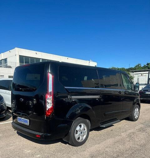 Ford Tourneo Custom Tourneo Custom 310 2.0 TDCi 17 - Лек автомобил: снимка 4 Ford Tourneo Custom Tourneo Custom 310 2.0 TDCi 17 - Лек автомобил: снимка 4