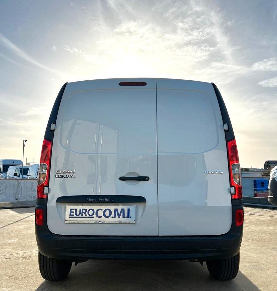 Mercedes Benz Citan 111 cdi Long 3 posti - Малък ван: снимка 5 Mercedes Benz Citan 111 cdi Long 3 posti - Малък ван: снимка 5