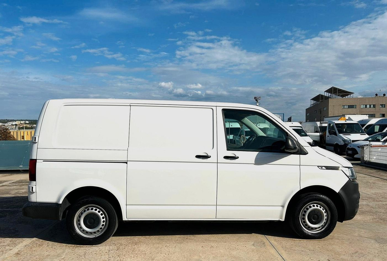 Volkswagen Transporter 2.0 TDi 150 cv - Товарен бус: снимка 4 Volkswagen Transporter 2.0 TDi 150 cv - Товарен бус: снимка 4