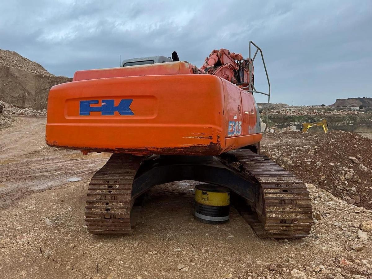 FIAT KOBELCO E305 - Верижен багер: снимка 2 FIAT KOBELCO E305 - Верижен багер: снимка 2