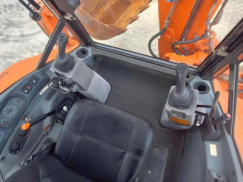 Багер-товарач Fiat KOBELCO FB100: снимка 7