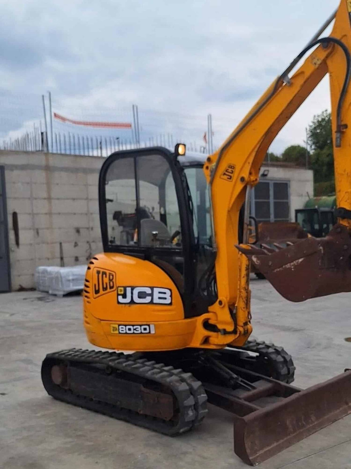 JCB 8030ZTS - Мини багер: снимка 3 JCB 8030ZTS - Мини багер: снимка 3