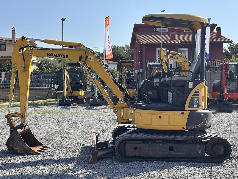 Komatsu PC26MR-3 - Мини багер: снимка 2 Komatsu PC26MR-3 - Мини багер: снимка 2