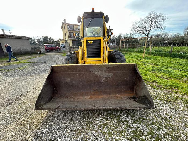 Venieri VF 7.33 - Багер-товарач: снимка 2 Venieri VF 7.33 - Багер-товарач: снимка 2