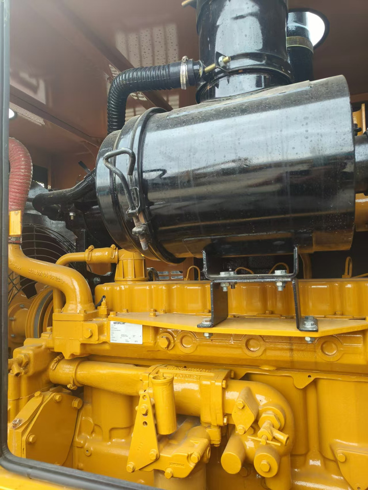 Грейдер CATERPILLAR 140H: снимка 6 Грейдер CATERPILLAR 140H: снимка 6