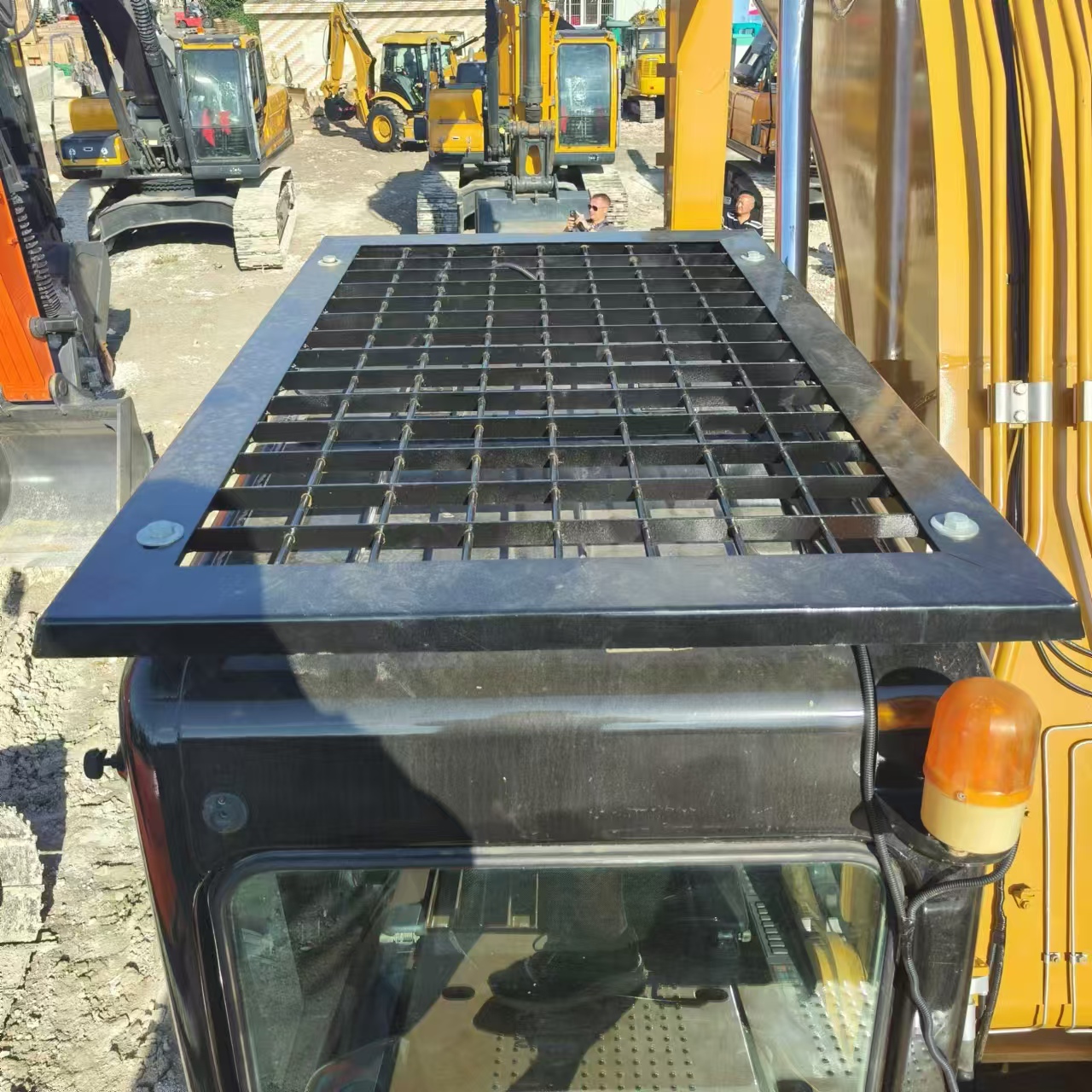 Верижен багер CATERPILLAR 323D: снимка 22