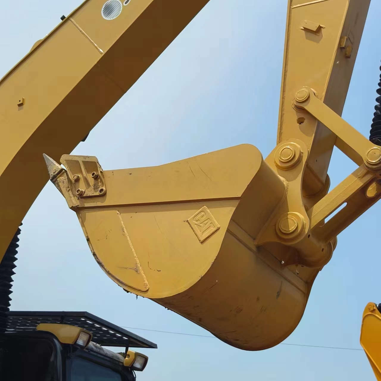 Верижен багер CATERPILLAR 323D2L: снимка 11
