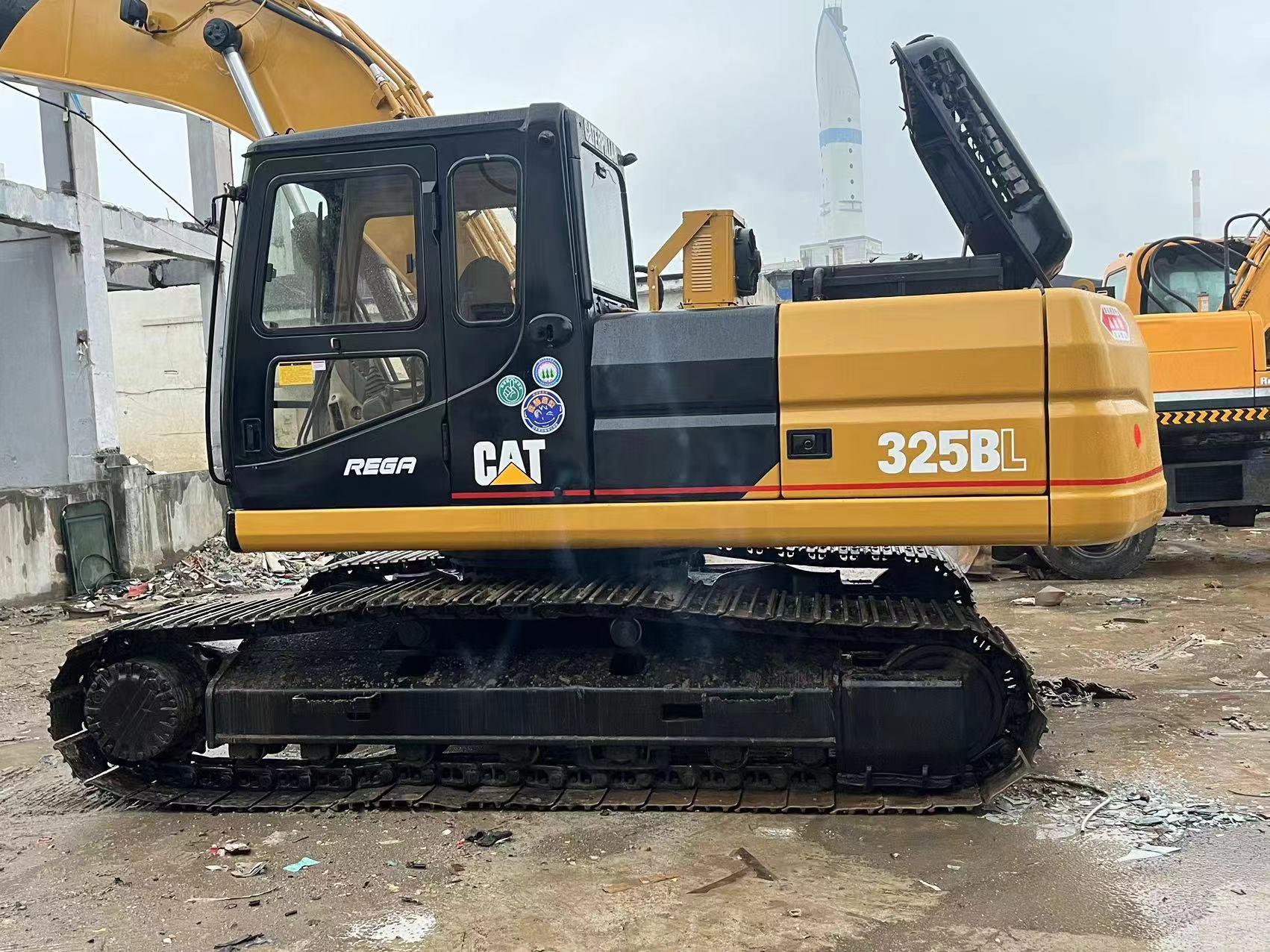CATERPILLAR 325BL - Верижен багер: снимка 3 CATERPILLAR 325BL - Верижен багер: снимка 3