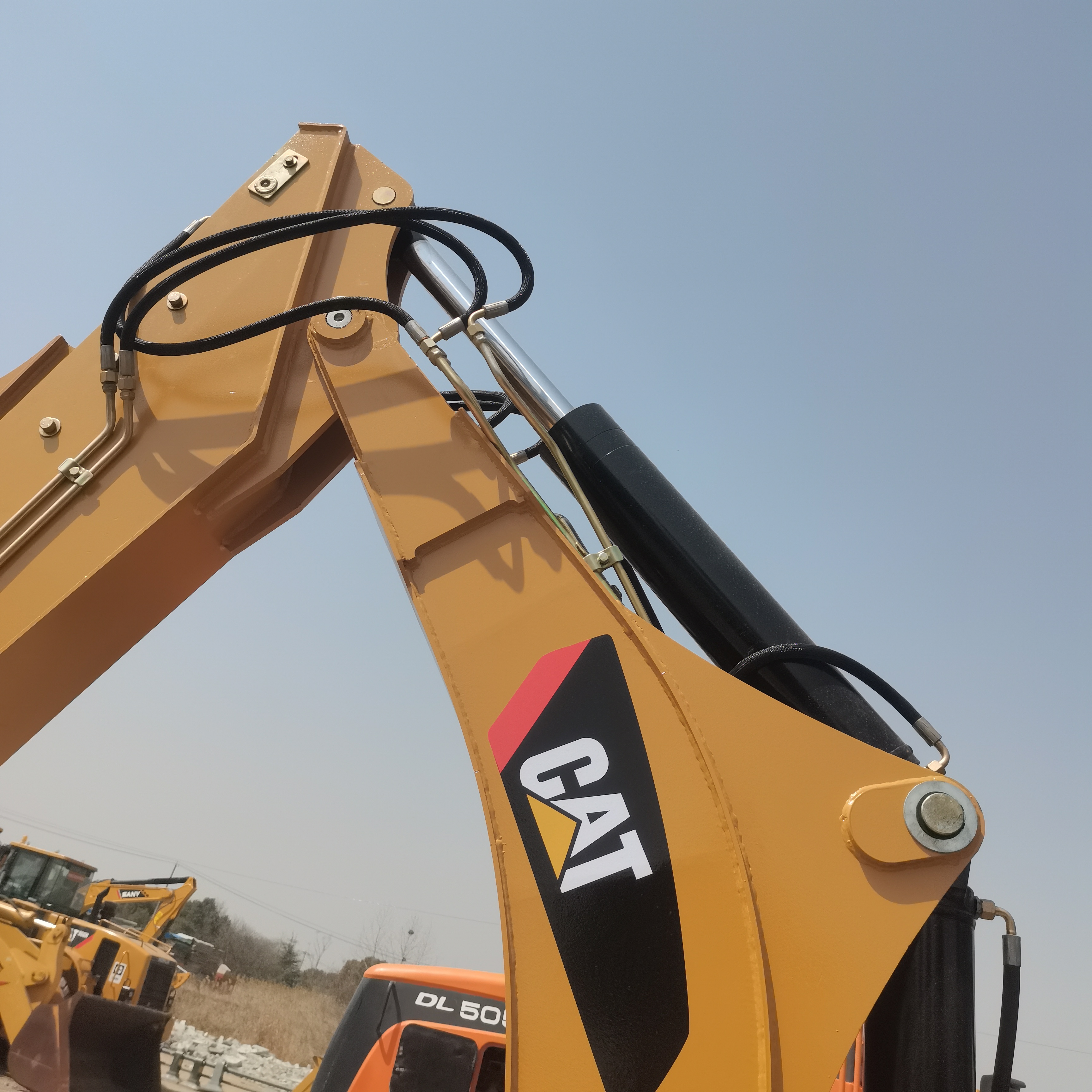 CATERPILLAR 420F - Багер-товарач: снимка 4 CATERPILLAR 420F - Багер-товарач: снимка 4