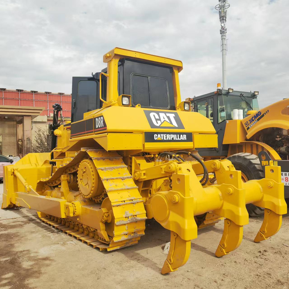 CATERPILLAR D8R - Булдозер: снимка 1 CATERPILLAR D8R - Булдозер: снимка 1