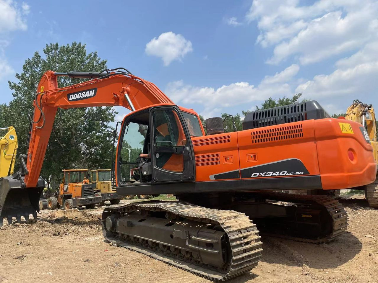 DOOSAN DX340 - Верижен багер: снимка 4 DOOSAN DX340 - Верижен багер: снимка 4